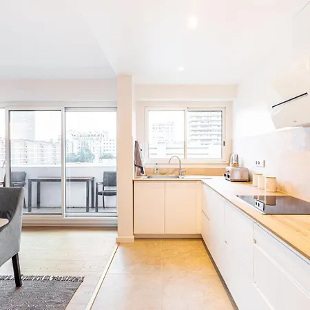 아파트 Guestready - Avec Balcon A La Place D'italie *